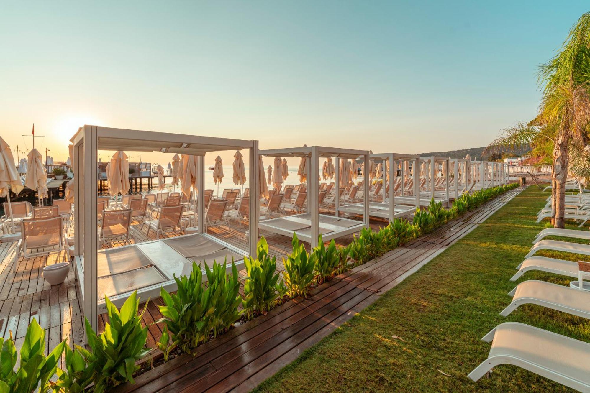 Doubletree By Hilton Antalya-kemer Kemer